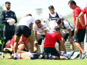 Beşiktaş’ta Şok Sakatlık: 6 Ay Yok !