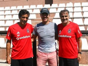 Beşiktaş’ta İki Rekortmen Bir Araya Geldi