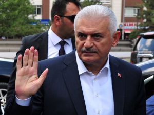 Başbakan Yıldırım’dan Ersin Çelik’e Taziye Telefonu