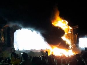 Festivalde Korkutan Yangın