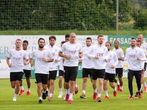 Galatasaray, Yeni Sezon Hazırlıklarını Sürdürdü