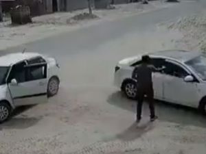 İş Adamı Aracında İnfaz Edildi