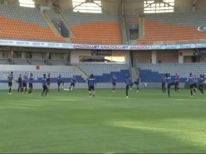 Club Brugge Son Antrenmanını Yaptı