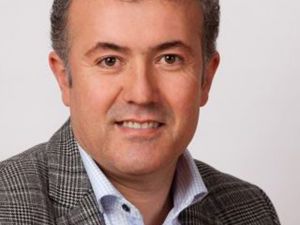 Danimarka’da Türk Belediye Başkan Yardımcısı Özkan İstifa Etti