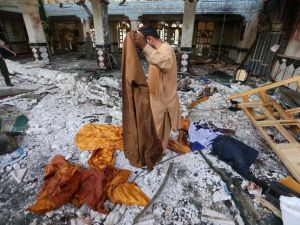 Afganistan’daki Cami Saldırısını Deaş Üstlendi