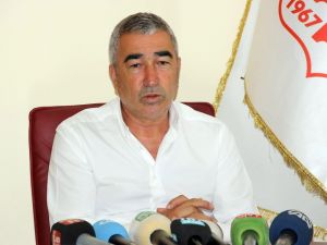 "Türk Teknik Direktörlerinin Kendisini Sorgulaması Lazım"