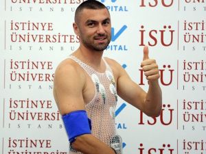 Burak Yılmaz Sağlık Kontrolünden Geçti