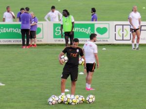 Galatasaray, Avusturya Kampını Sürdürüyor