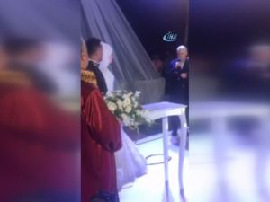 Başbakan’dan Yeni Evli Çifte Nasihatler