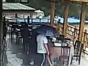 Baltalı Saldırı Kamerada