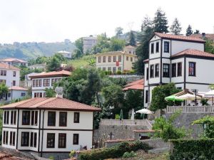 Akçaabat’ın Gözdesi: Ortamahalle