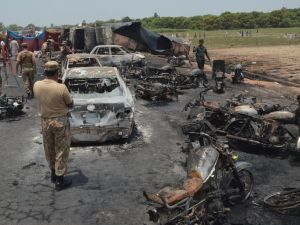 Pakistan’da Bombalı Saldırı: 22 Yaralı