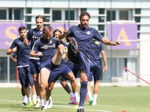 Osmanlıspor Günü Çift Antrenmanla Tamamladı