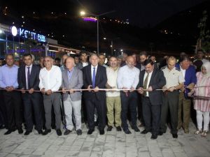 ‘Artvin Kültür Sanat Ve Yöresel Ürünler Tanıtım Fuarı’nın Törenle Açıldı