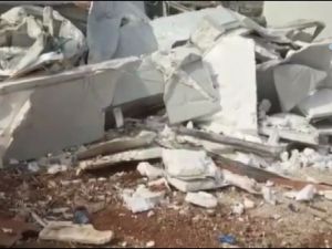 İsrail Güçleri Filistinlilerin Evlerini Yıktı