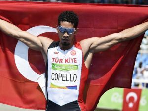 Yasmani Copello Escobar, Gümüş Madalya Kazandı