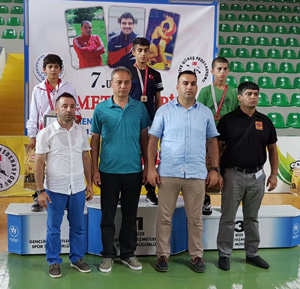 Rize'deki Güreş Turnuvasında Türkiye 8 Altın Madalya İle Birinci