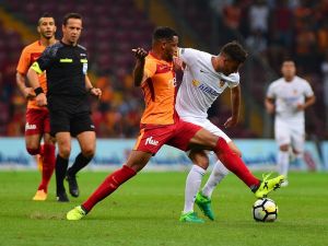 İlk Yarıda 4 Gol Var