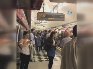 Londra’da Boşaltılan Metro İstasyonu Yeniden Açıldı