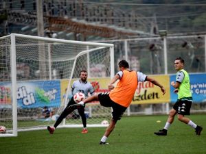 Giresunspor’da Adanaspor Hazırlıkları Sürüyor