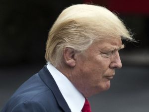 Charlottesville Olayında İki Tarafı Da Suçladı
