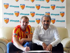 Lucescu Tavsiye Etti, Kayserispor Transfer Etti