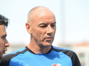 Paul Le Guen Transfer Bekliyor
