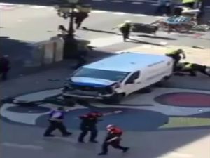 Barcelona’da Terör Saldırısı: 2 Ölü, 20 Yaralı