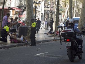 İspanya Polisi: 1 Ölü, 32 Yaralı