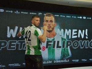 Atiker Konyaspor, Hırvat Stoperle Sözleşme İmzaladı