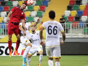 İzmir’de Gollü Beraberlik