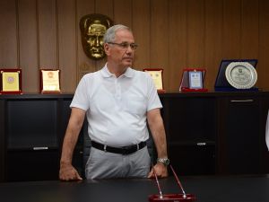 56 Kişi İle Birlikte Mhp’den İstifa Etti