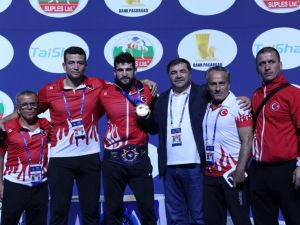 Metehan Başar, Dünya Şampiyonu Oldu