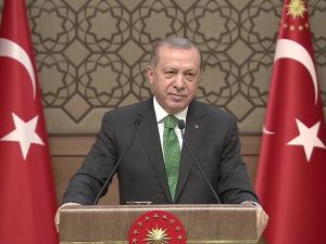 Kılıçdaroğlu’nun Atletli Fotoğrafını Yorumladı