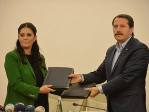 Memura 20 Gün Hac İzni De Çıktı