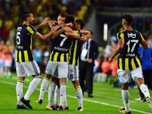 Fenerbahçe Tur Peşinde