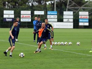 Fenerbahçe Vardar Maçına Hazır