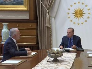 Cumhurbaşkanı Erdoğan, Kurban Bağışında Bulundu