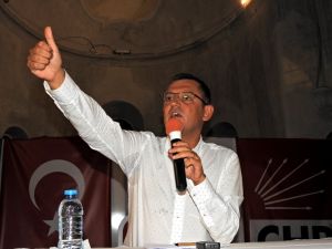 Chp’li Özel’den "Atlet" Açıklaması: "Ben Çok Sempatik Buldum"