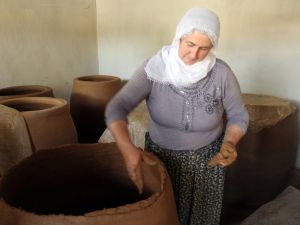 30 Yıldır Yaptığı Tandırları Türkiye’nin Dört Bir Yanına Satıyor