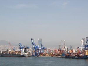 6 Aylık Dış Ticaret Hacmi 21 Milyar Dolara Yaklaştı