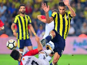 Fenerbahçe’de Van Persie Ve Alper Potuk Şoku