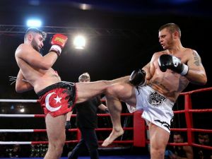 Selahattin Şahin Dünya Şampiyonluğu İçin Ringe Çıkacak