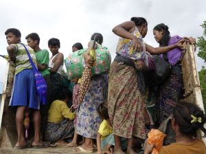 Arakan’da Katliam Sürüyor