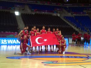 Milliler Hazırlıklarını Sürdürüyor