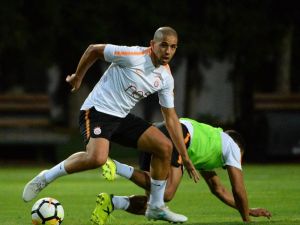 Galatasaray’da, Antalyaspor Mesaisi Başladı
