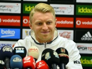 Beşiktaş’tan Beck’e Teşekkür Mesajı