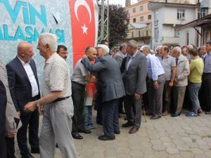 Artvinliler Geleneksel Bayramlaşmasını Gerçekleştirdi