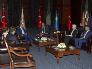 Ak Parti’de Partiler Arası Bayramlaşma