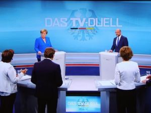 Almanya’daki Televizyon Düellosunda ’Türkiye’ Konuşuldu